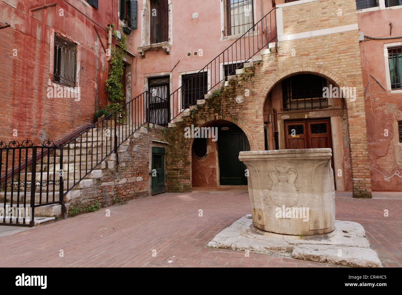 Lugar de nacimiento de Marco Polo, el barrio de Cannaregio, Venecia, Sitio del Patrimonio Mundial de la UNESCO, Venecia, Italia, Europa Foto de stock