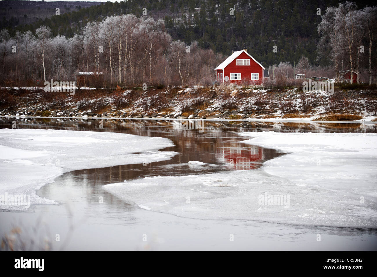 Noruega, Laponia, el condado de Finnmark, Karasjok, Río Karasjokka Foto de stock