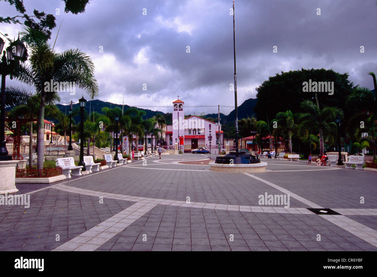 Cordillera central puerto rico fotografías e imágenes de alta