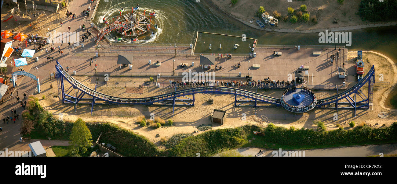 Vista aérea, Pier Jet Ski Patrol, loco surfista, Parque de películas de Alemania, parque de diversiones, Bottrop Kirchhellen (, área de Ruhr Foto de stock