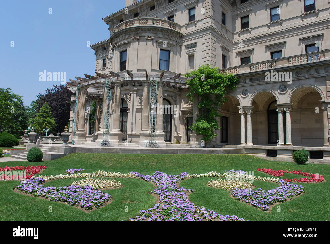 Jardín de Breakers mansion en Newport, Rhode Island Fotografía de stock