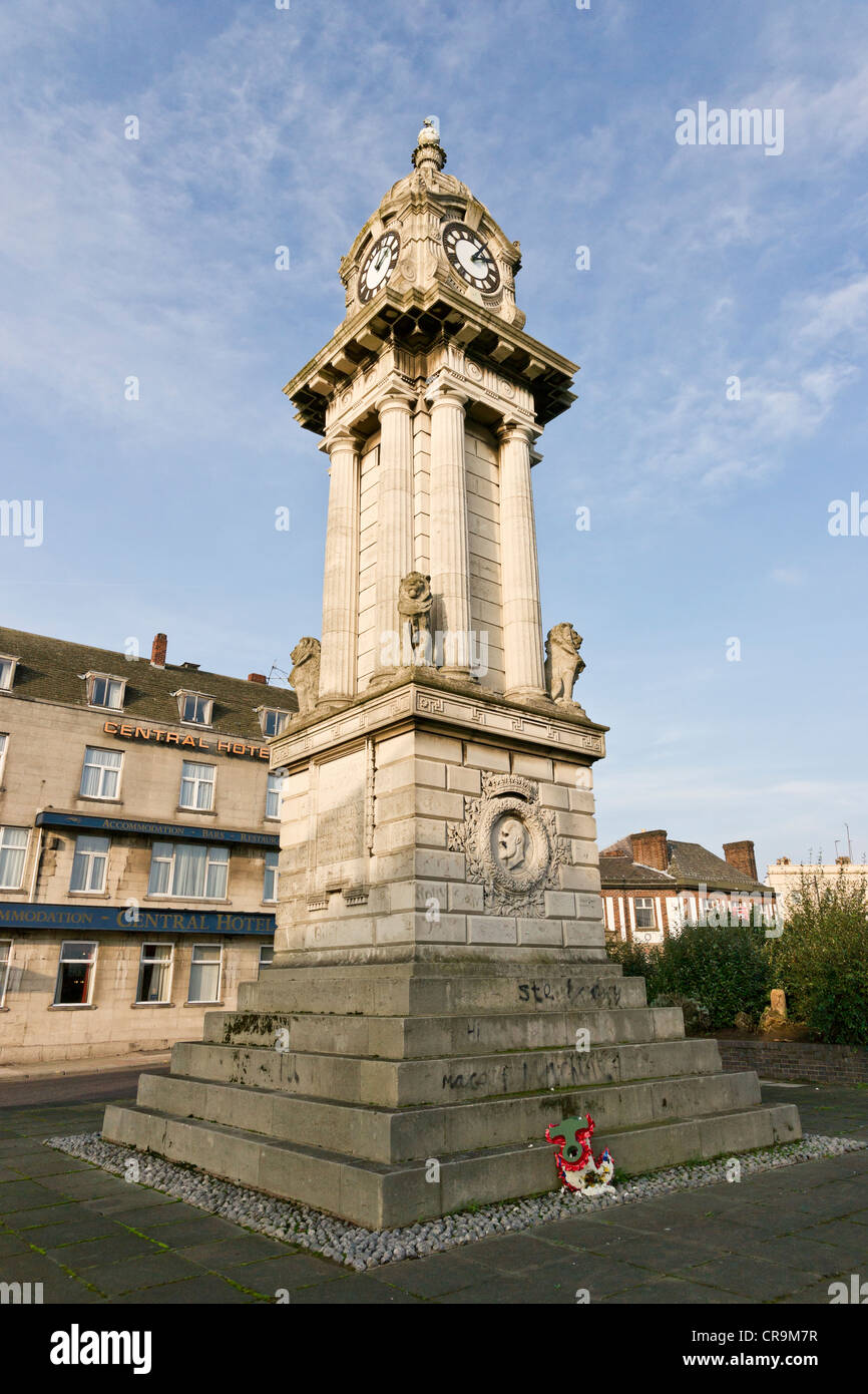 La Torre del Reloj es un monumento al reinado del rey Eduardo VII. Foto de stock