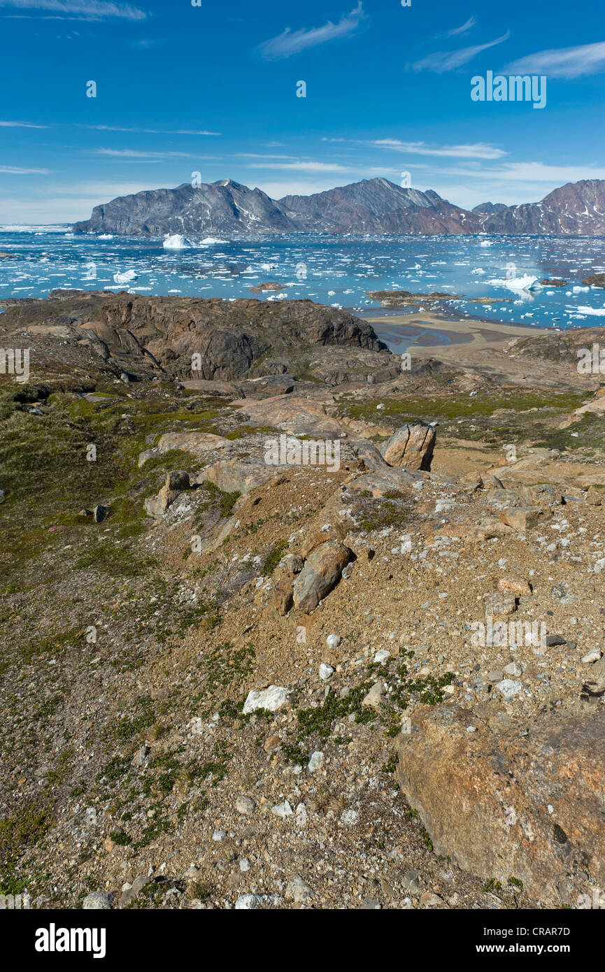 Ammassalik península, comienzo del fiordo Sermilik, Groenlandia Oriental y Groenlandia Foto de stock