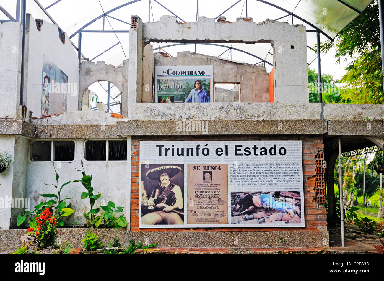 Museo y memorial en la Hacienda Nápoles, antigua finca del narcotraficante Pablo  Escobar, jefe del Cartel de Medellín Fotografía de stock - Alamy