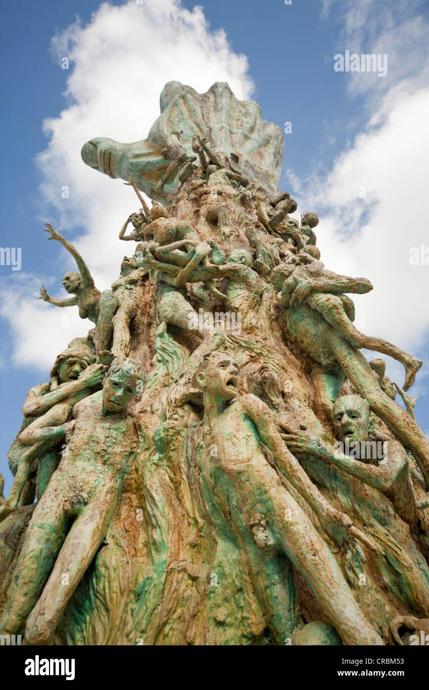 El Holocaust Memorial Miami Beach con la escultura de amor y angustia, Miami, Florida, USA. Foto de stock