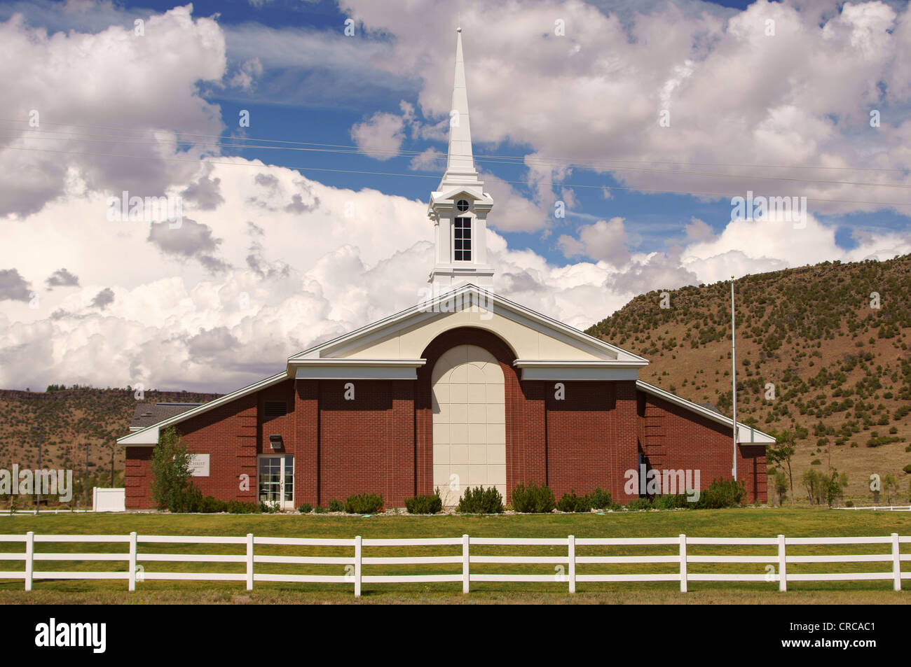 La iglesia de Jesucristo de los santos de los Ultimos Días, Highway 17