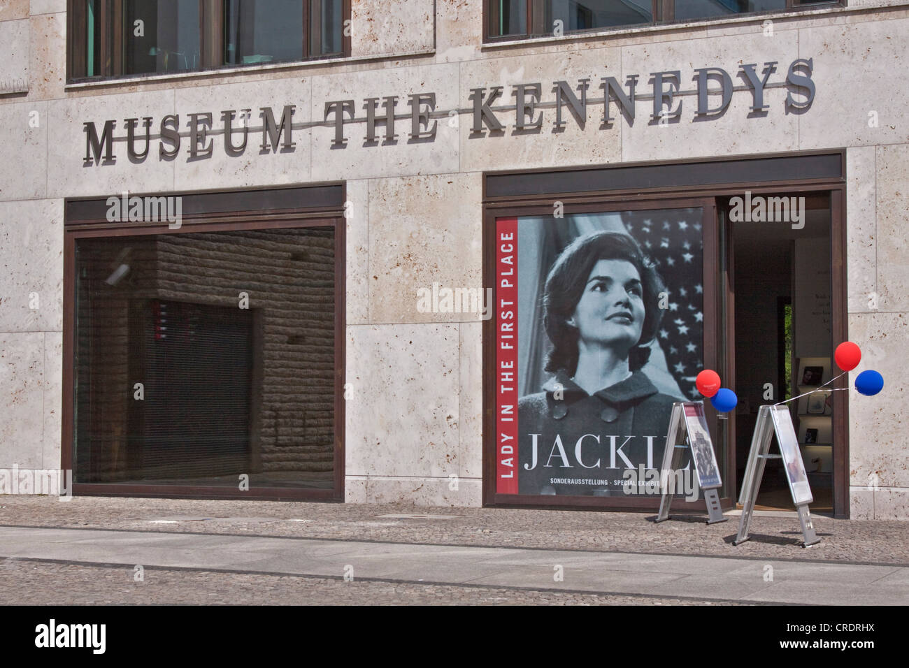El museo Kennedy, Kennedy collection, Pariser Platz, Berlín, Alemania, Europa Foto de stock