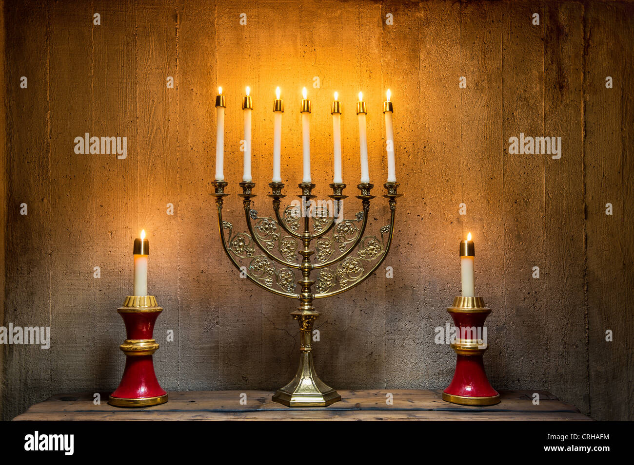 Menorah candles seven fotografías e imágenes de alta resolución Alamy