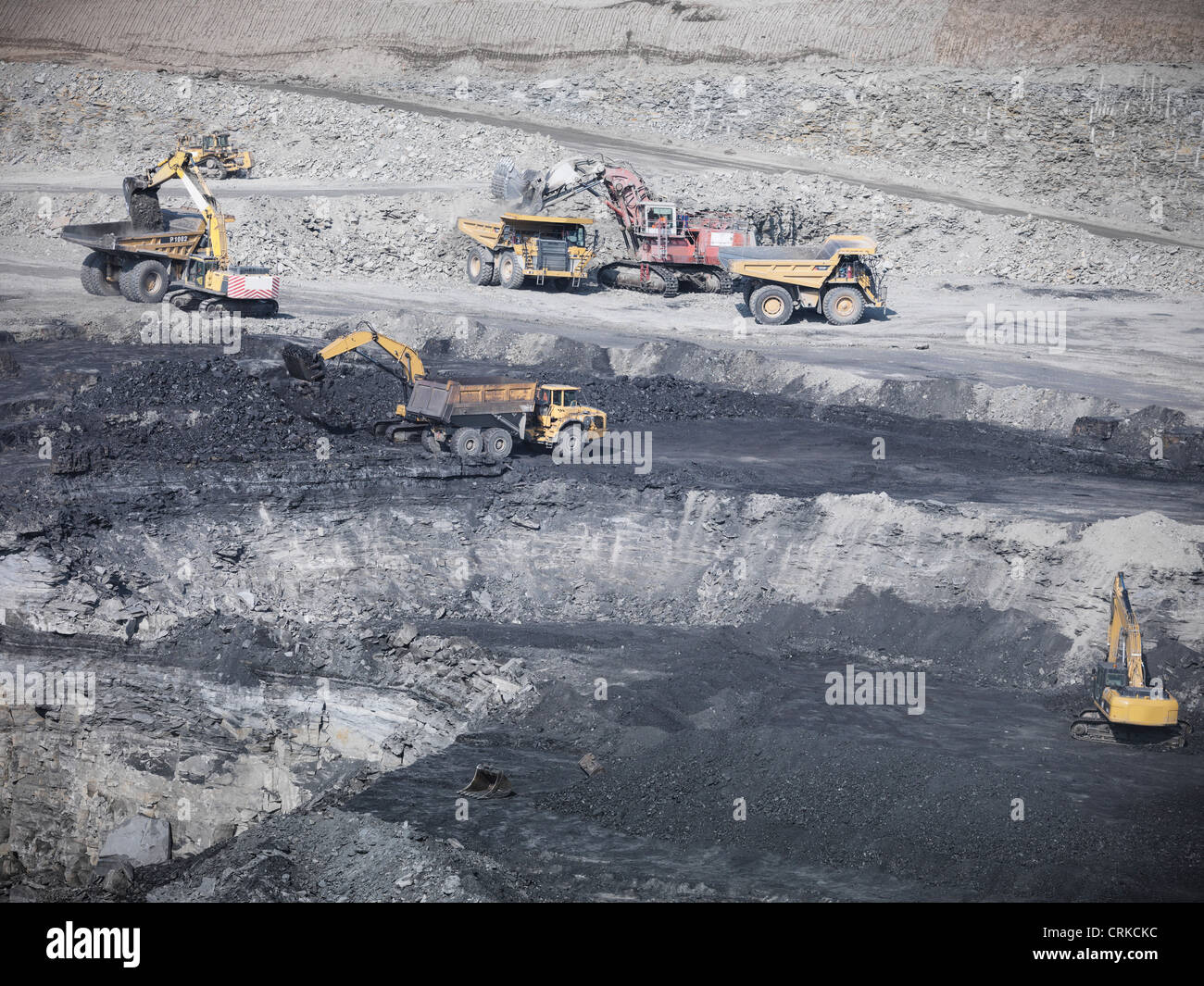 Los trabajos de construcción en mina de carbón Foto de stock