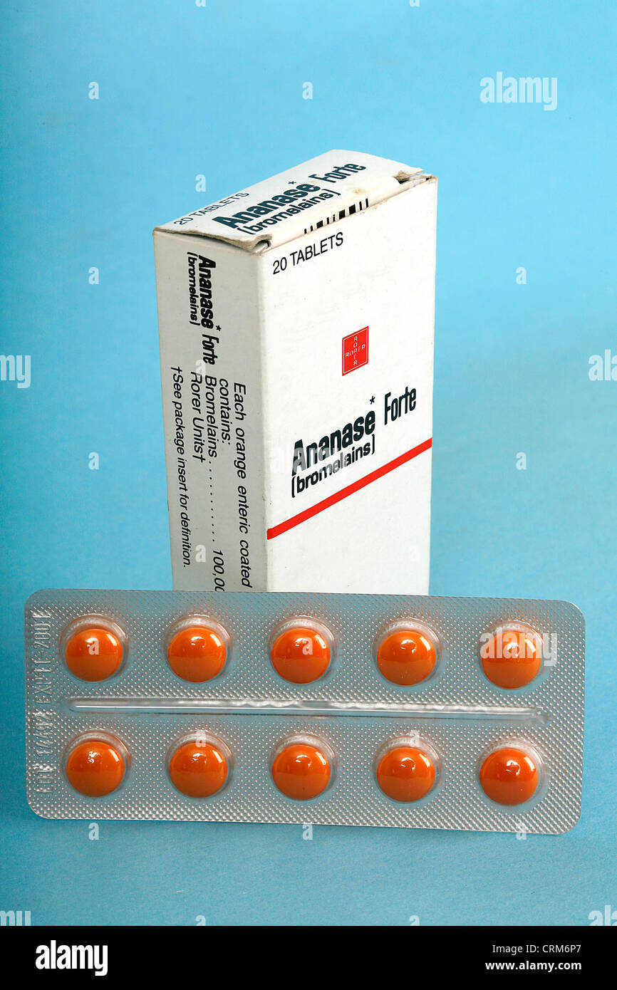 Ananase Forte (bromelina) puede utilizarse para varias condiciones médicas como un agente anti-inflamatorio. Foto de stock