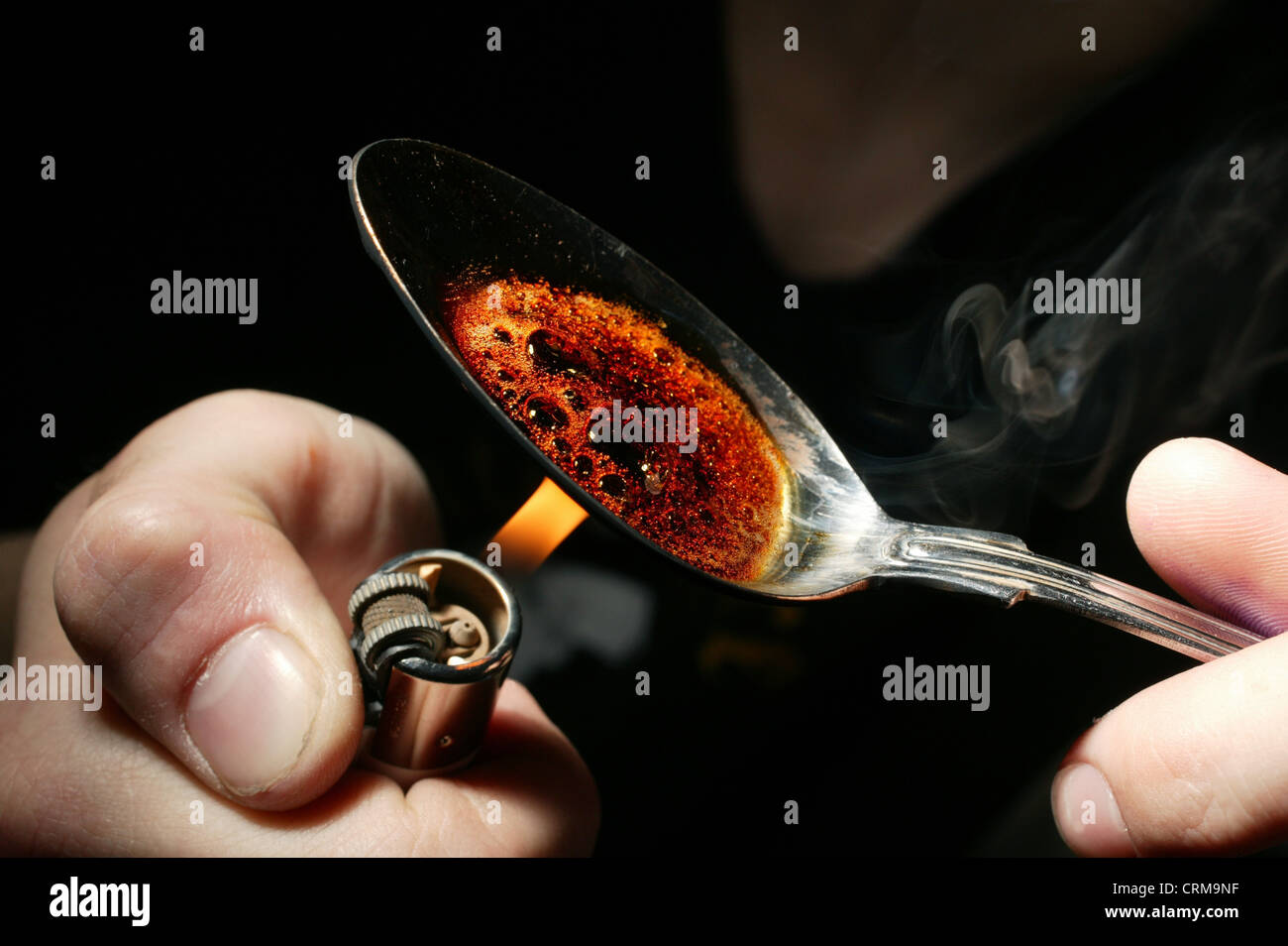 Cooking drugs fotografías e imágenes de alta resolución - Alamy