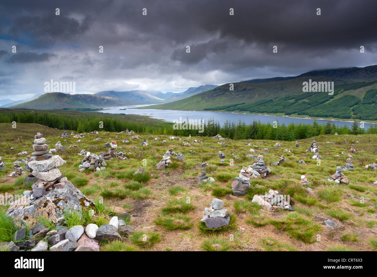 Loch Loyne, región de tierras altas, Escocia, Reino Unido, Europa Foto de stock