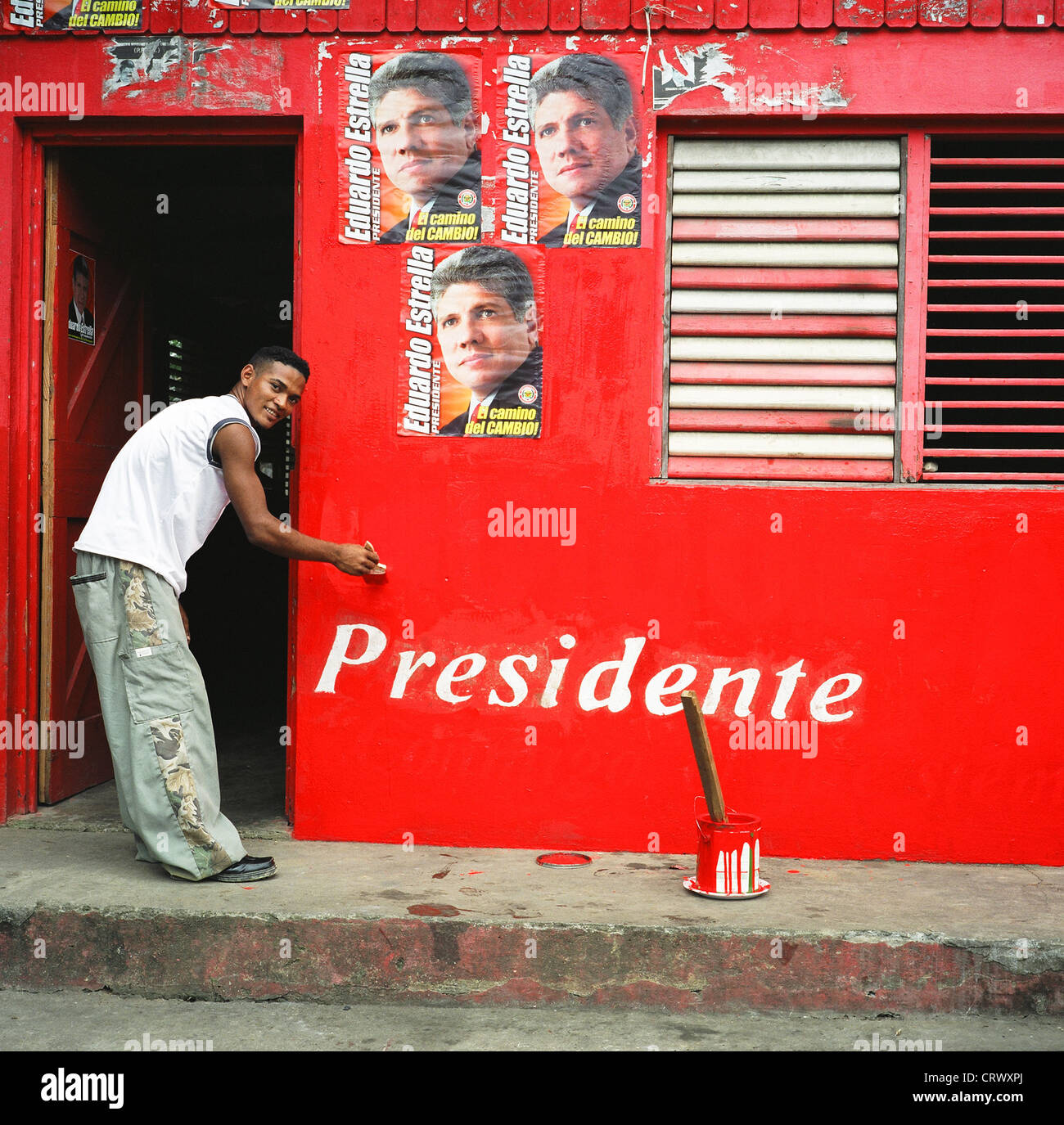 Pintor de fachada, República Dominicana Foto de stock