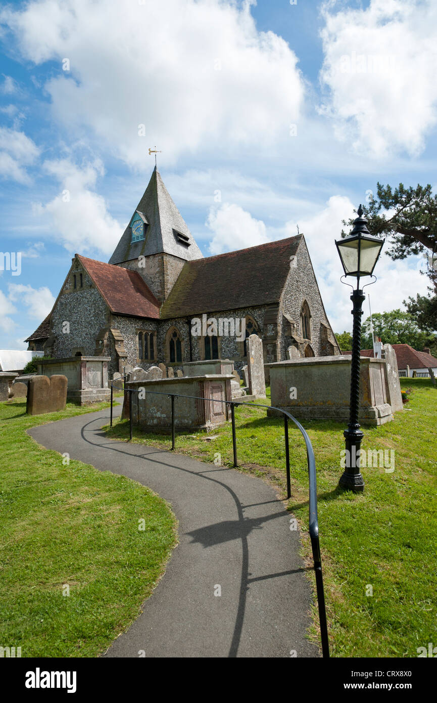 Vista de la iglesia de St Margarets en ditchling, East Sussex, Reino Unido Foto de stock