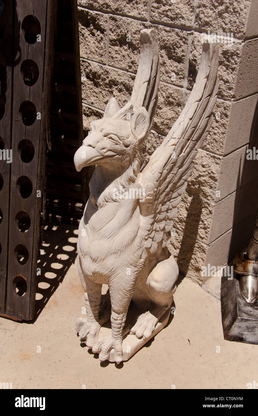 Dragon con escultura wingsr Foto de stock