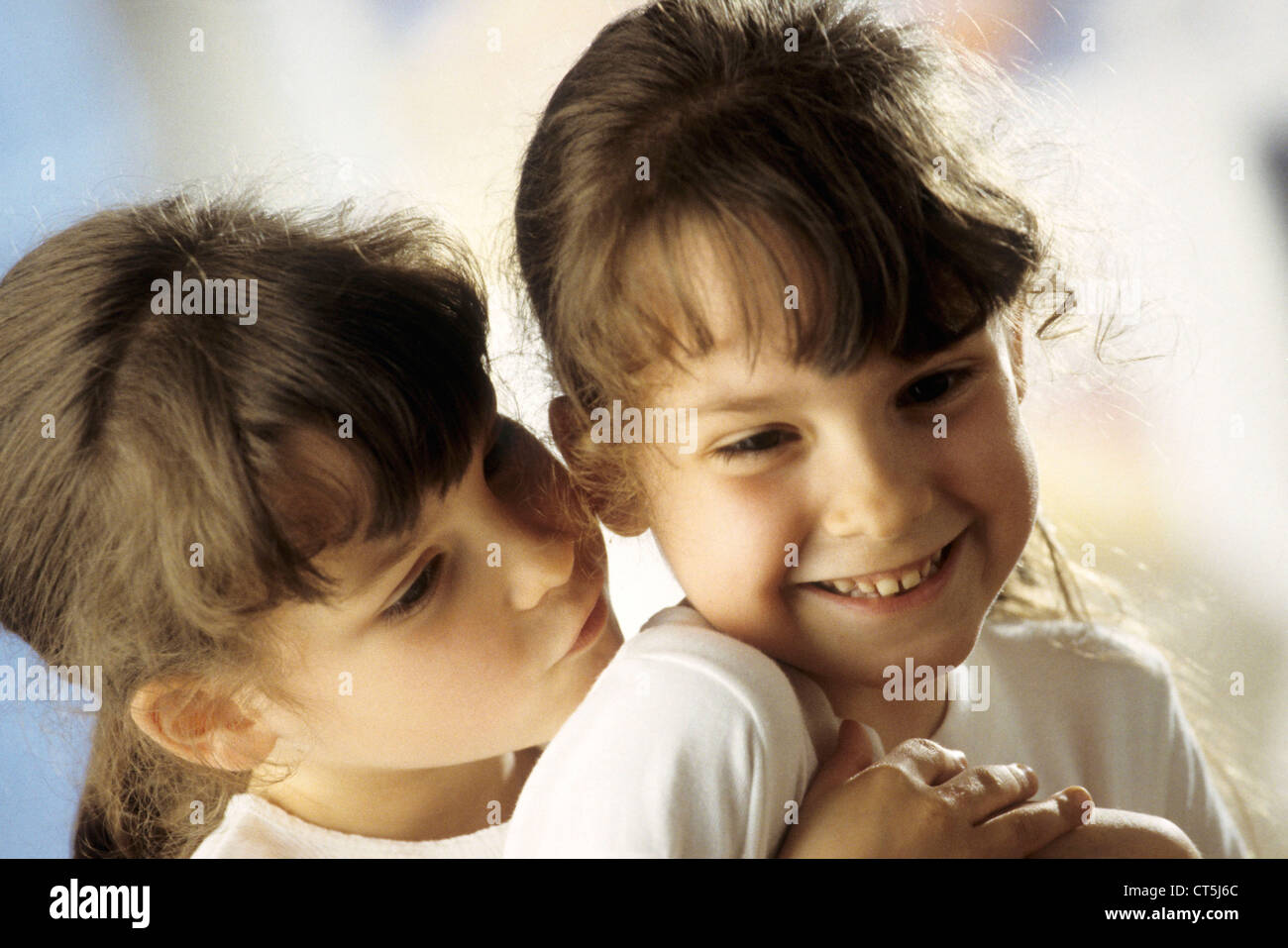 Dos cabezas gemelas fotografías e imágenes de alta resolución Alamy