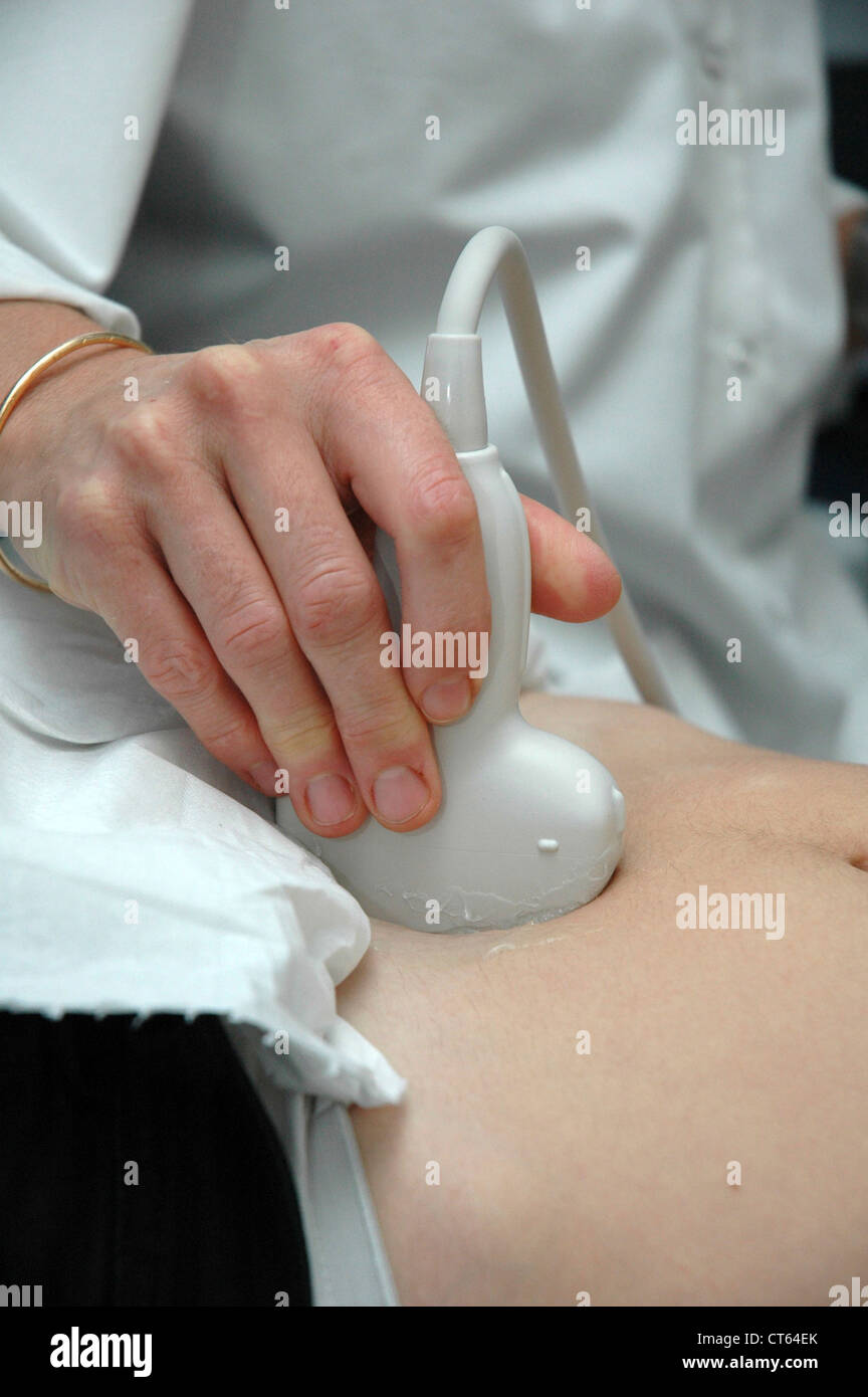 Examen de ecografía de la pelvis, Foto de stock