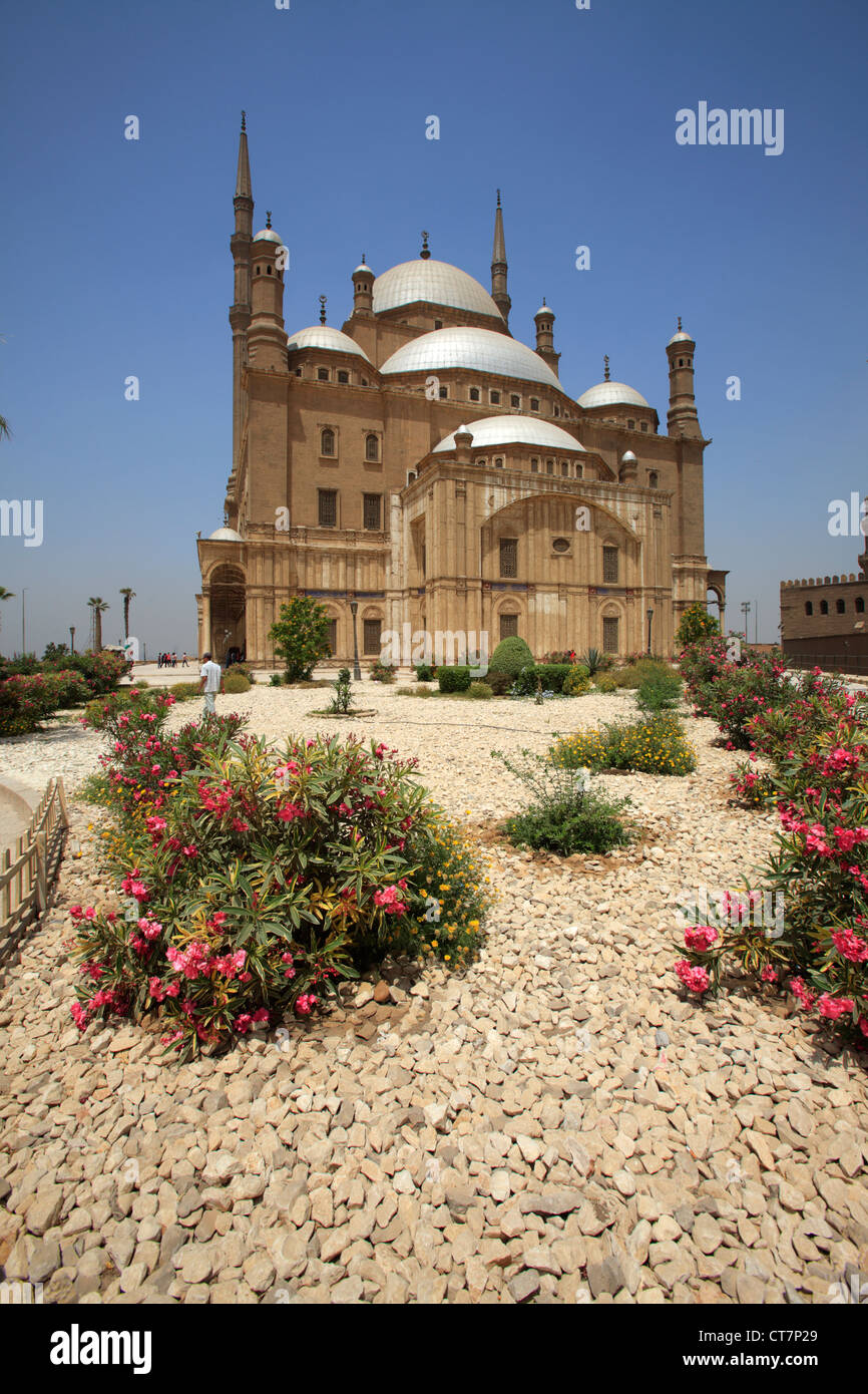 Exterior de la mezquita de Muhammad Ali Pasha en la Ciudadela de El Cairo, Egipto Foto de stock