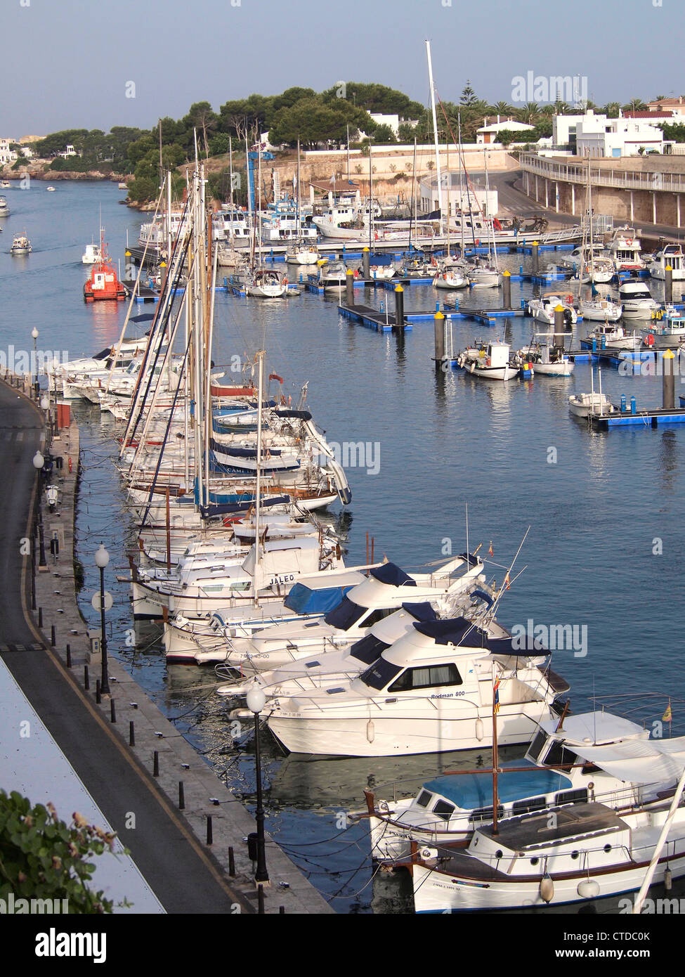 Pequeño puerto de Ciutadella Menorca España Foto de stock