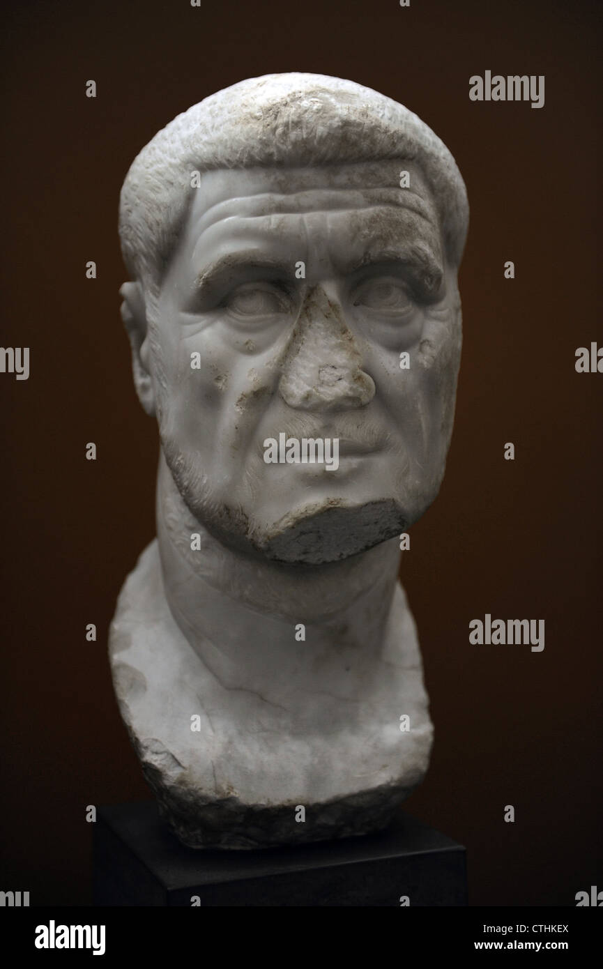 Maximino Thrax (c. 173-238), también conocido como Maximino I. emperador romano desde el 235 al 238. Busto. Mármol. Carlsberg Glyptotek Museum Foto de stock