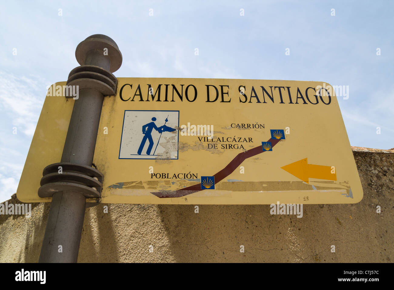 Camino de Santiago signo en Frómista, Palencia Provincia España Fotografía  de stock - Alamy