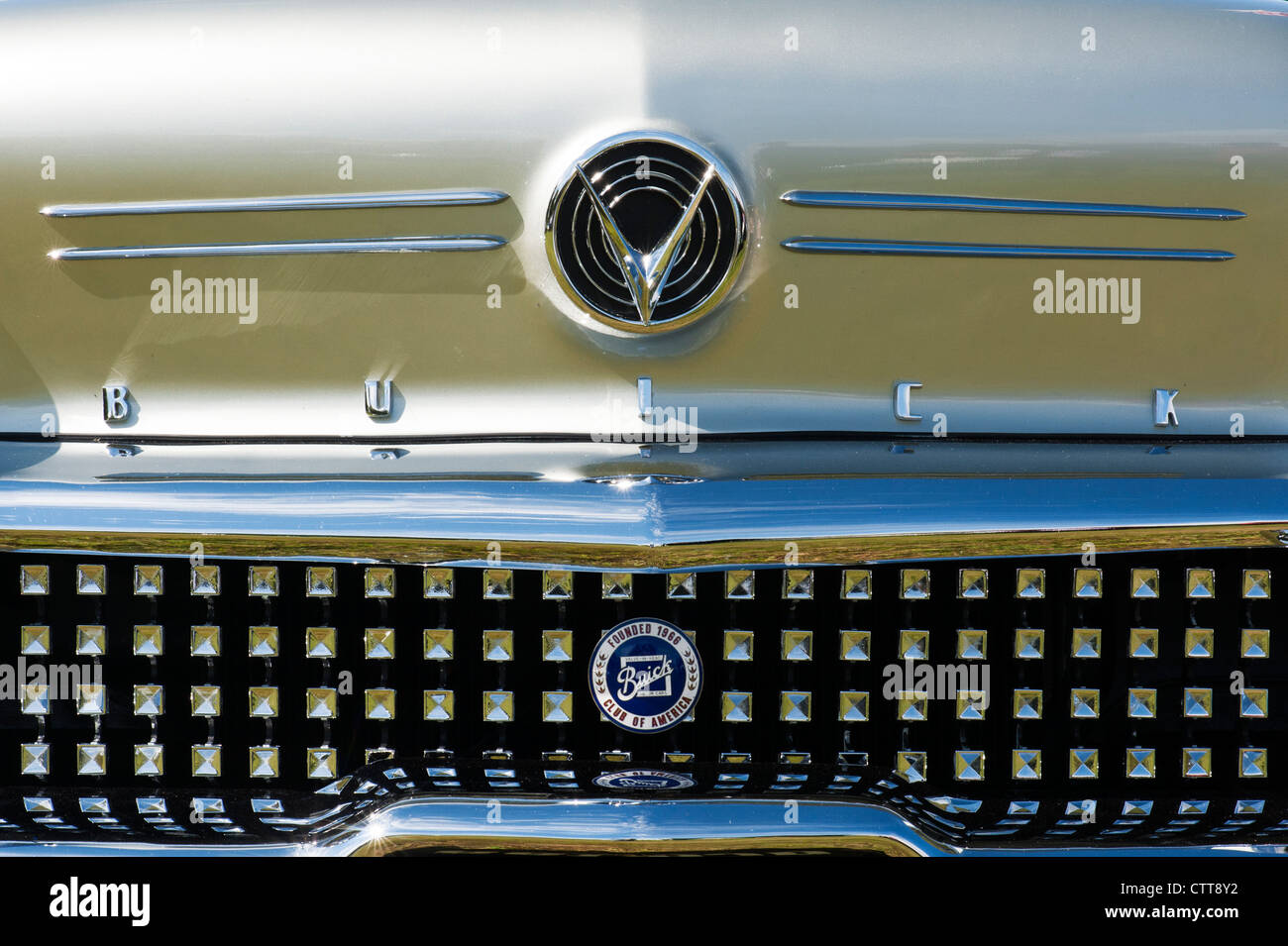 1958 Buick super. Cincuenta coches clásicos Americanos Foto de stock