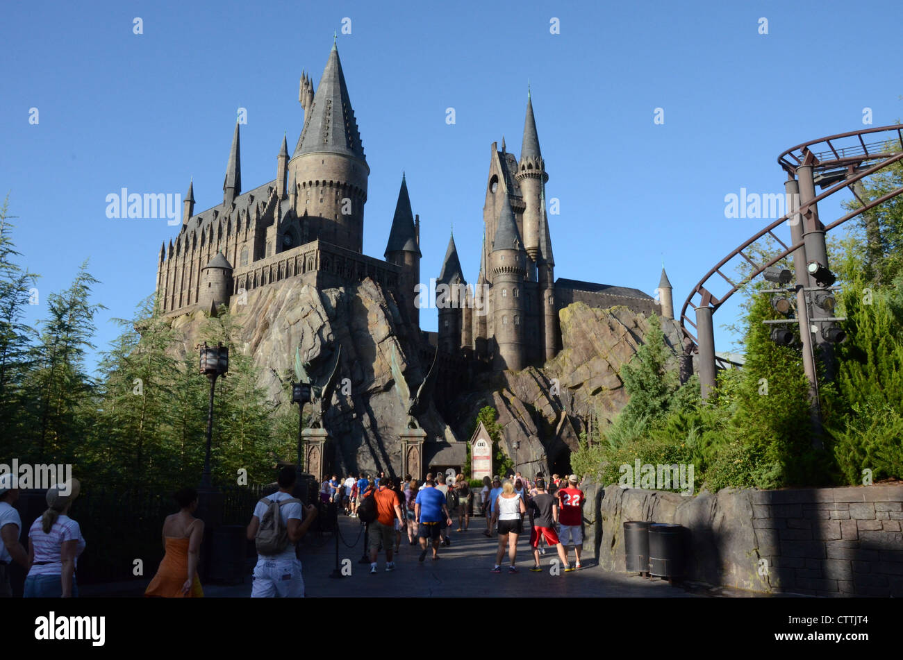 Castillo de Hogwarts en el mágico mundo de Harry Potter en las islas de la  Aventura de Universal Orlando, Florida Fotografía de stock - Alamy