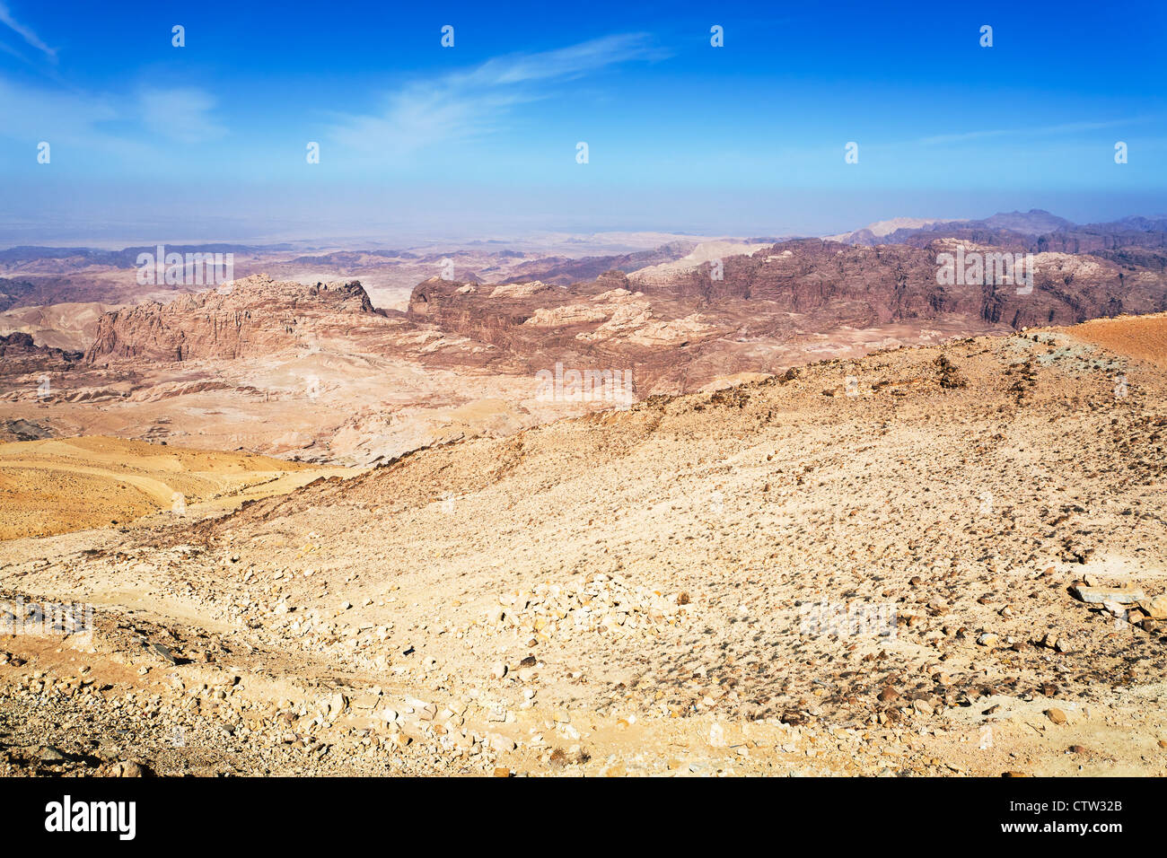 Paisaje montañoso de Jordania cerca de Petra. Foto de stock