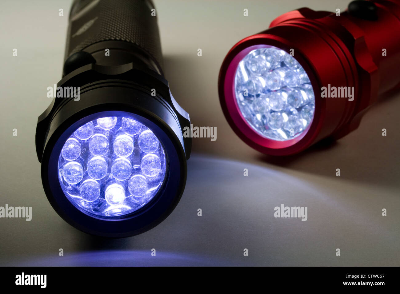 Dos modernas Linternas LED - activado (LED significa diodos emisores de luz) Foto de stock