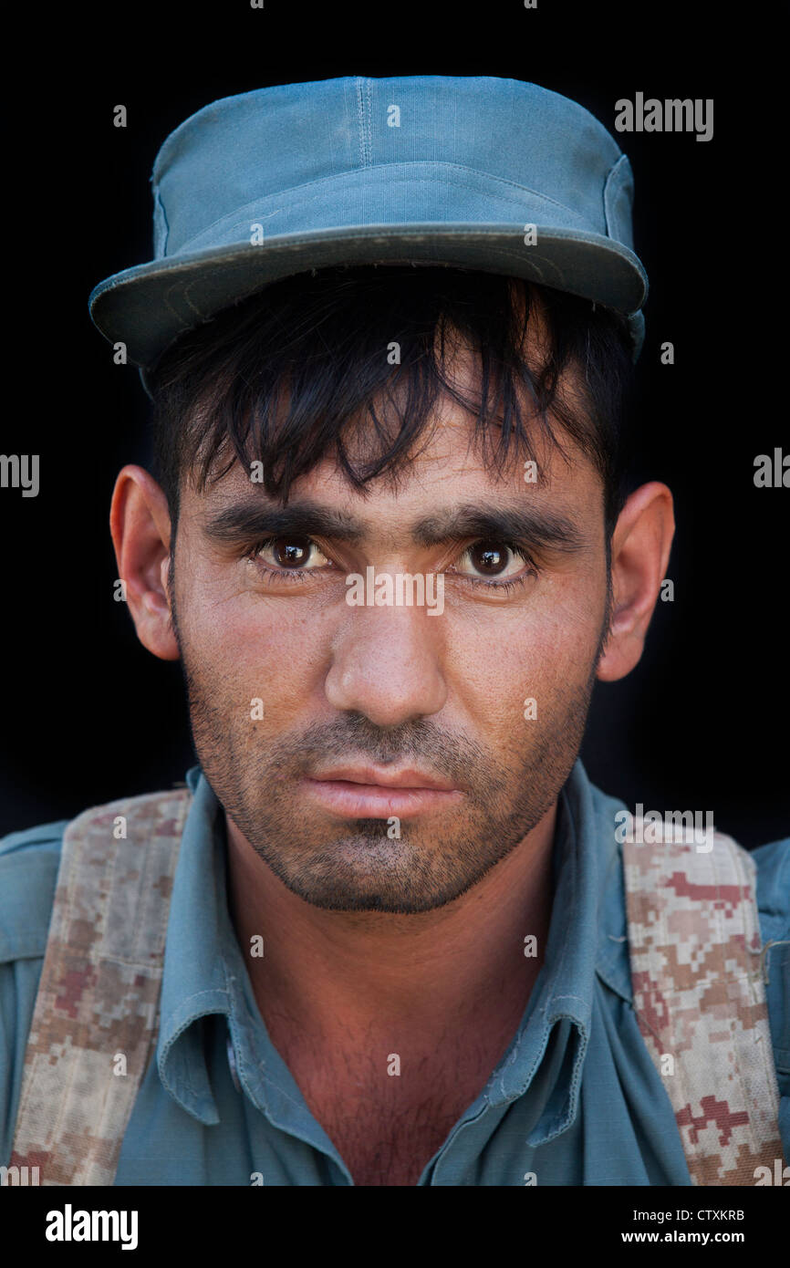 La policía afgana entrenada por militares holandeses Foto de stock