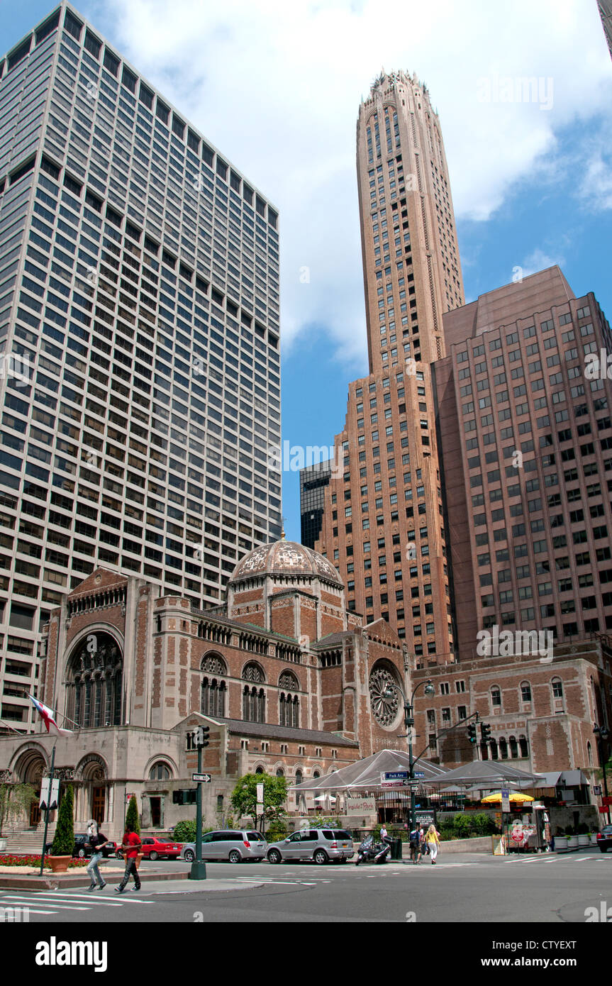 La Iglesia de San Bartolomé en Park Avenue de Manhattan, Nueva York, Estados Unidos de América Foto de stock
