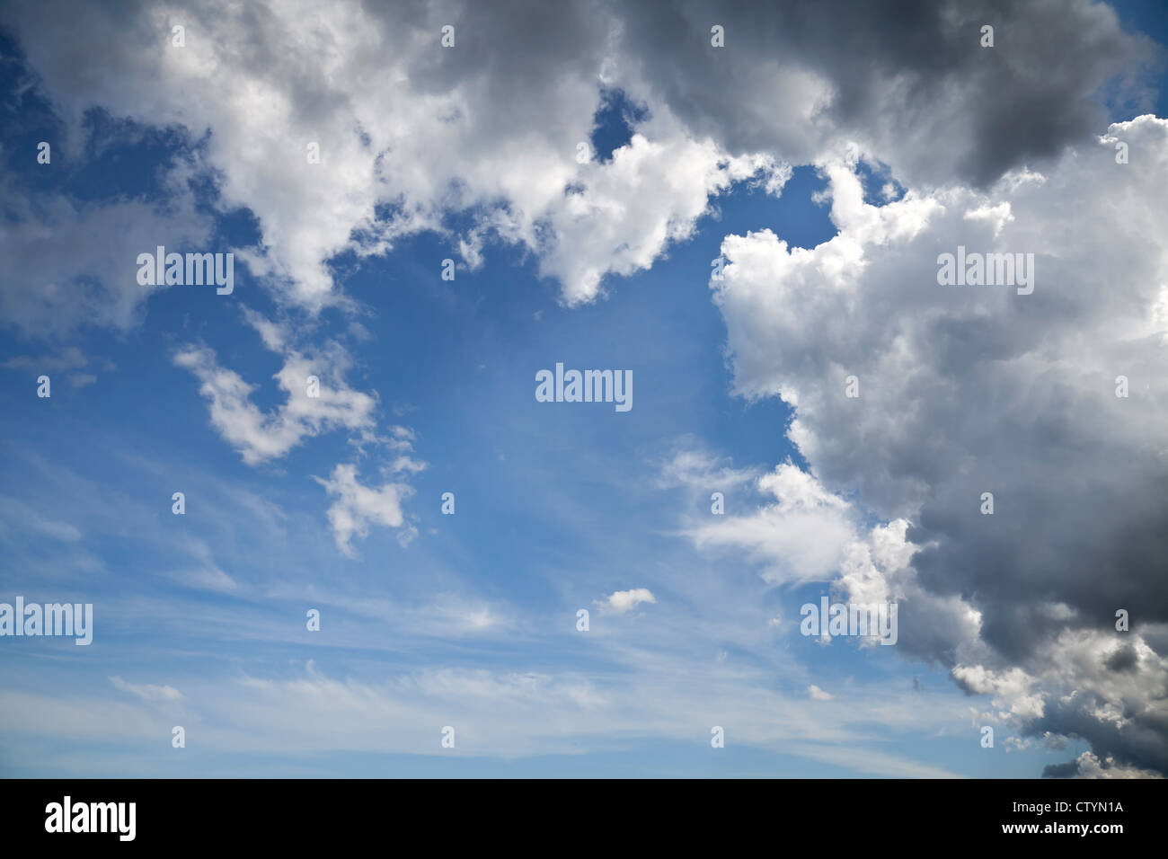 Cielo nublado textura de fondo Foto de stock