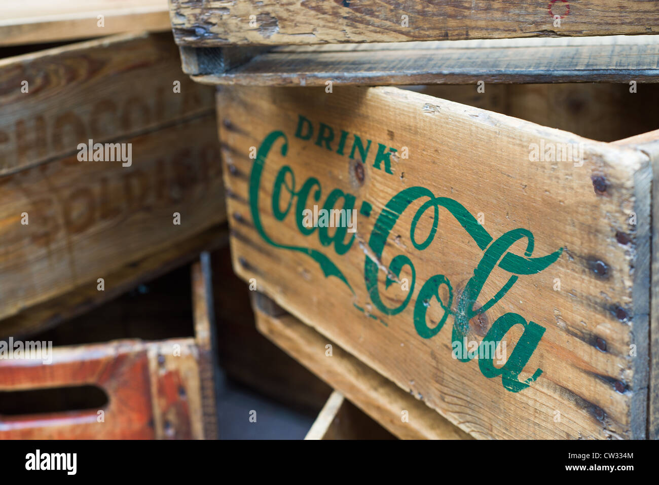 Antiguas cajas de Coca Cola Fotografía de stock - Alamy