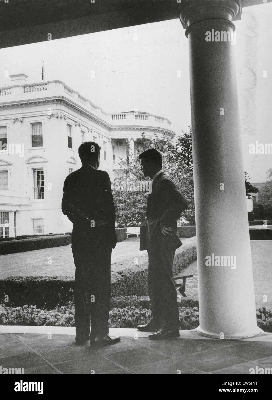 Robert y John Kennedy Foto de stock