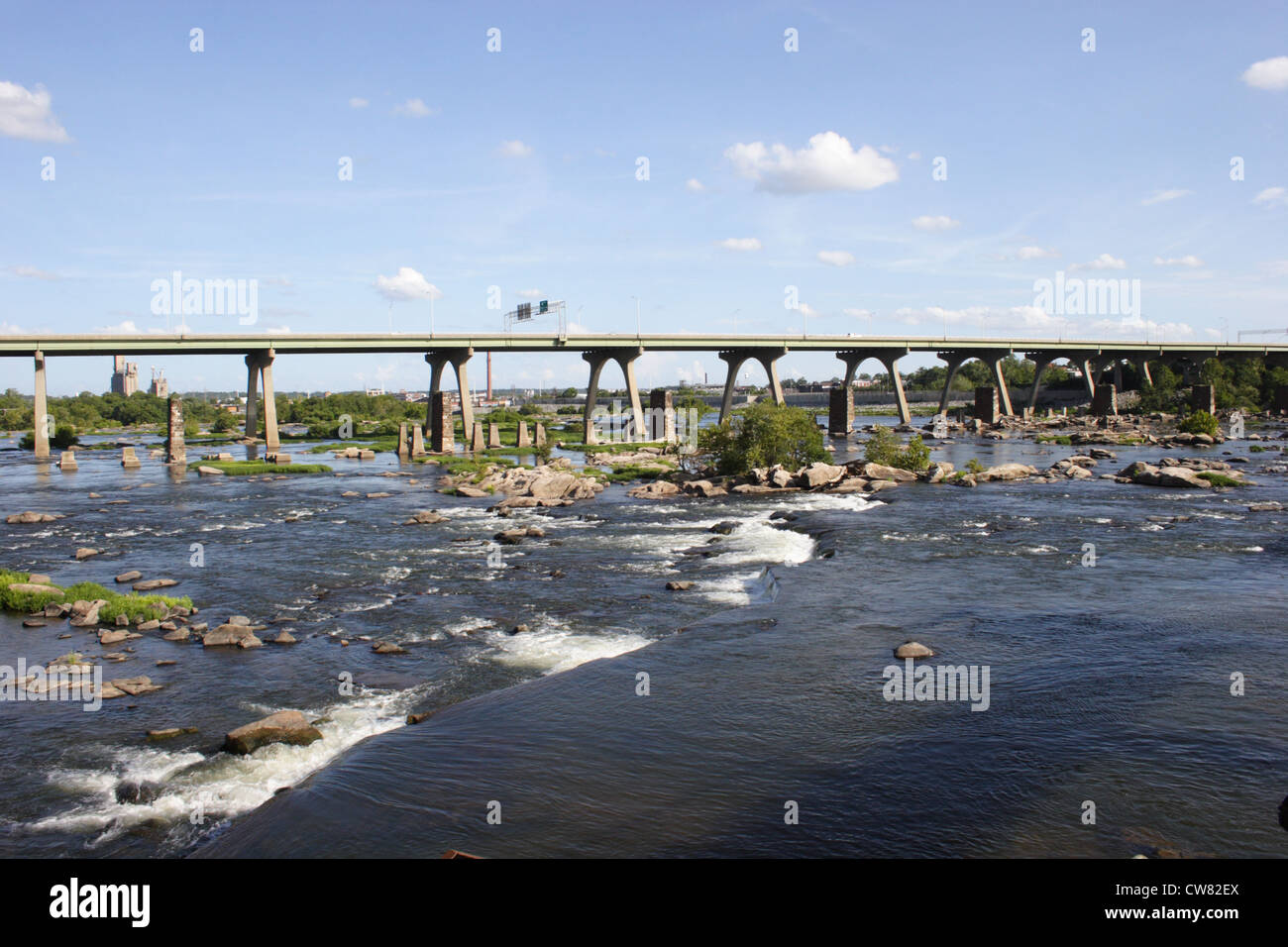 James River, cerca de la histórica isla de Brown en Richmond, Virginia, EE.UU. Foto de stock