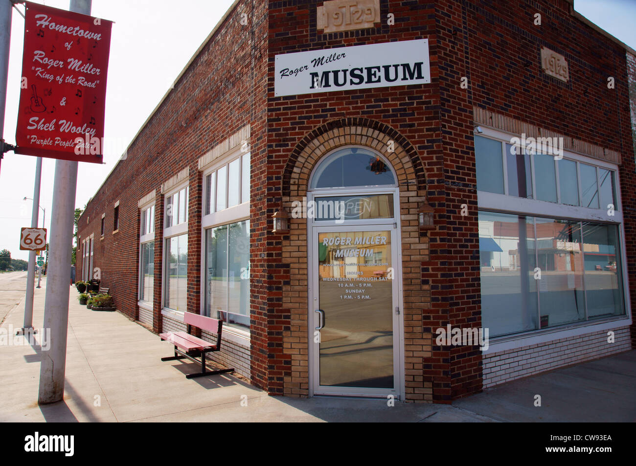 Roger Miller, el rey de la carretera museo erick oklahoma ok atracción histórica ruta 66 archivo