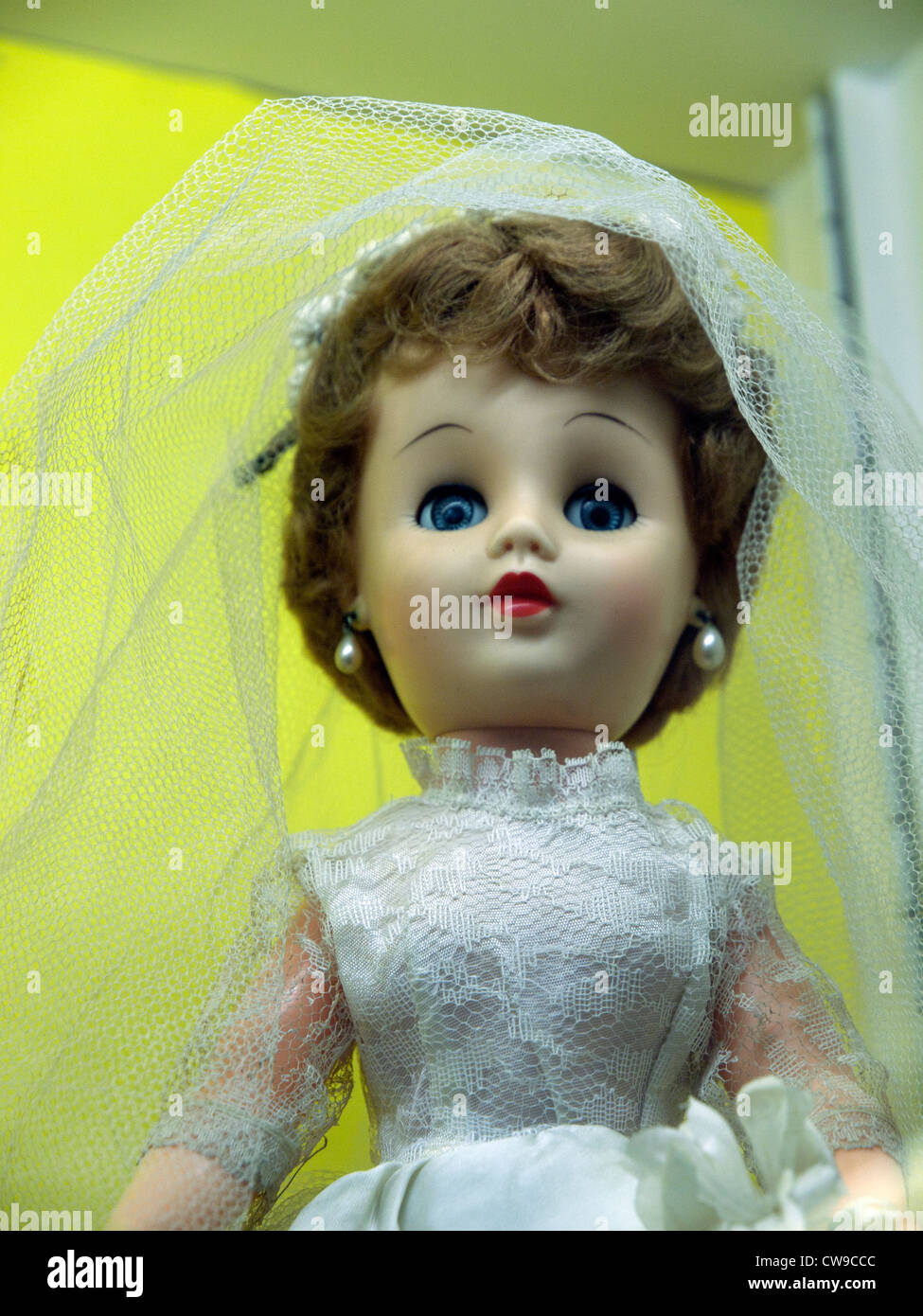 Muñecas elizabeth de online los años 60