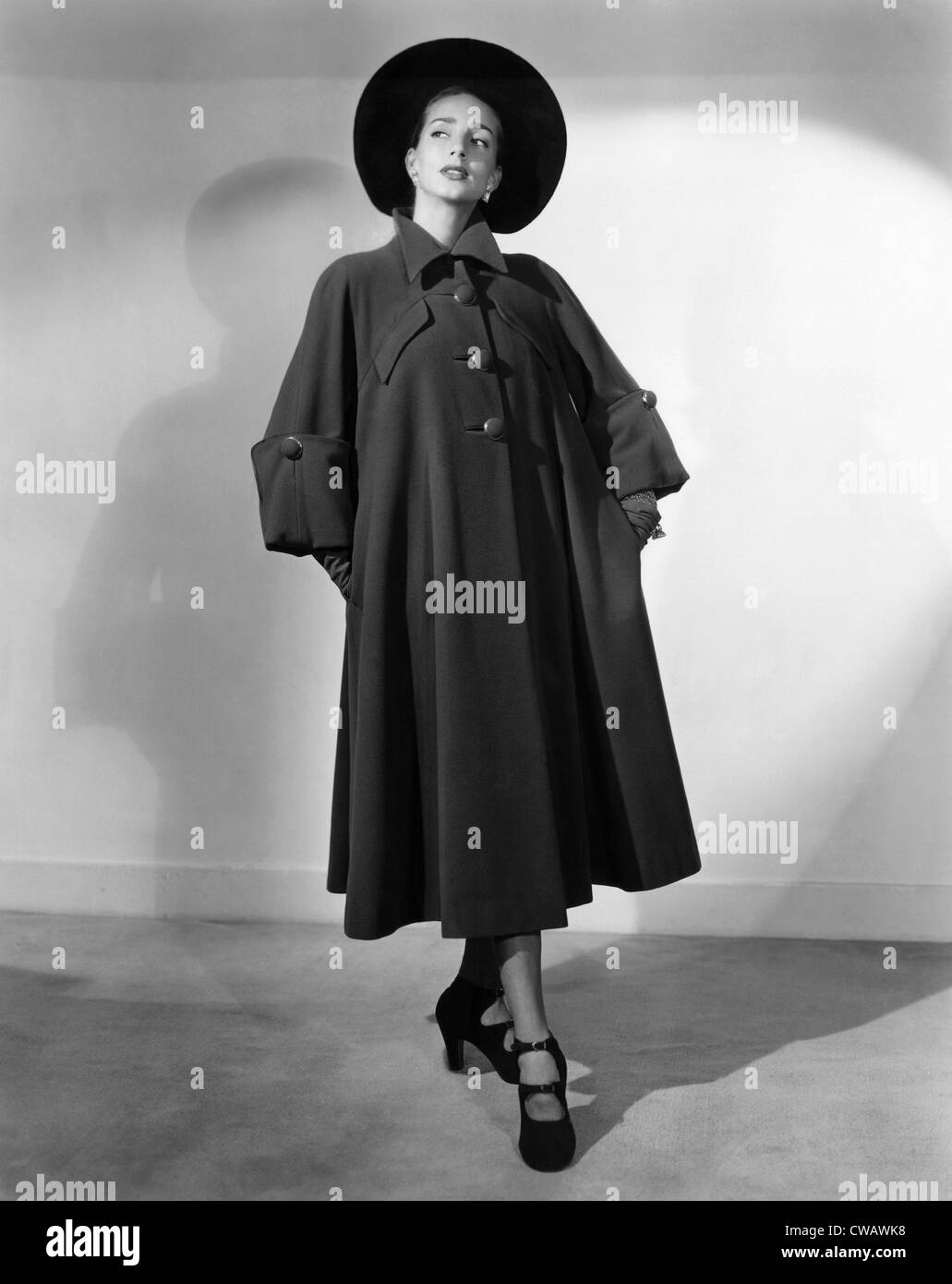 Moda Para Mujer De Los Años 40 Fotos e Imágenes de stock - Alamy
