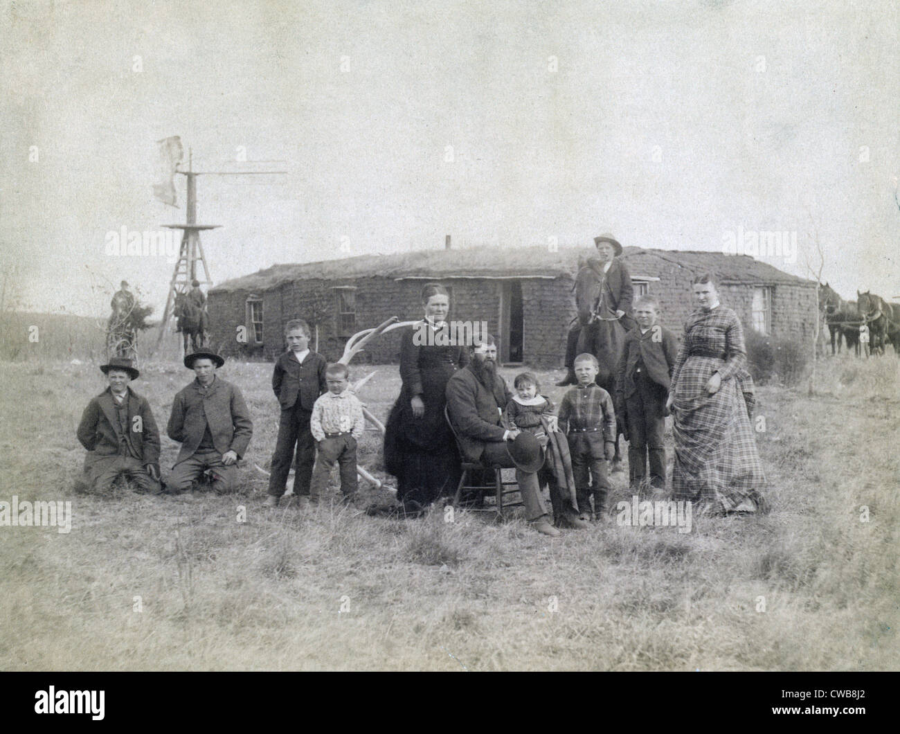 George O. Aguas familia, Valle Seco, cerca de Comstock Nebraska. 1887 Foto de stock