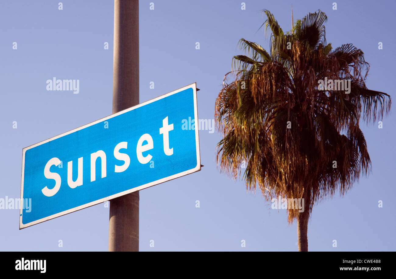 El famoso Sunset Boulevard en Los Angeles Foto de stock