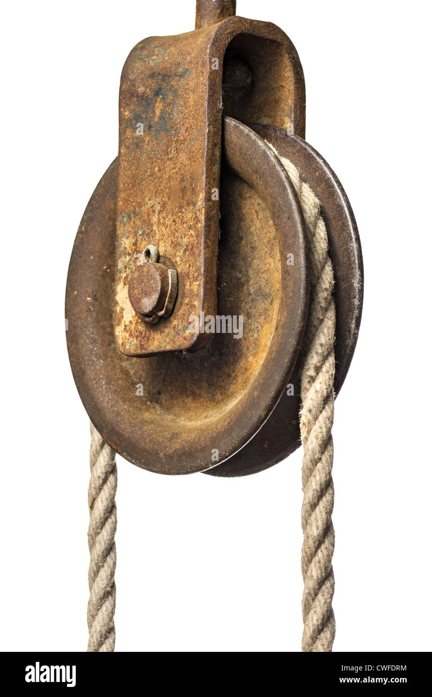 La antigua polea con cuerda Fotografía de stock - Alamy