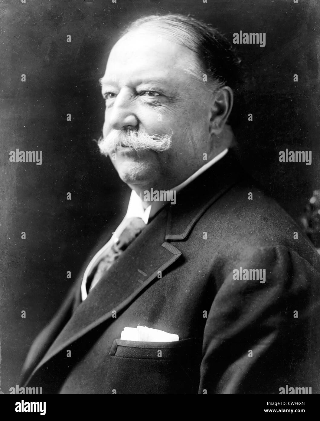 William Howard Taft, cabeza y hombros retrato, mirando hacia la izquierda, cIrca 916 Foto de stock