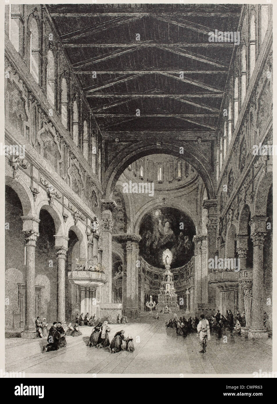 Interior de la catedral de Messina Foto de stock