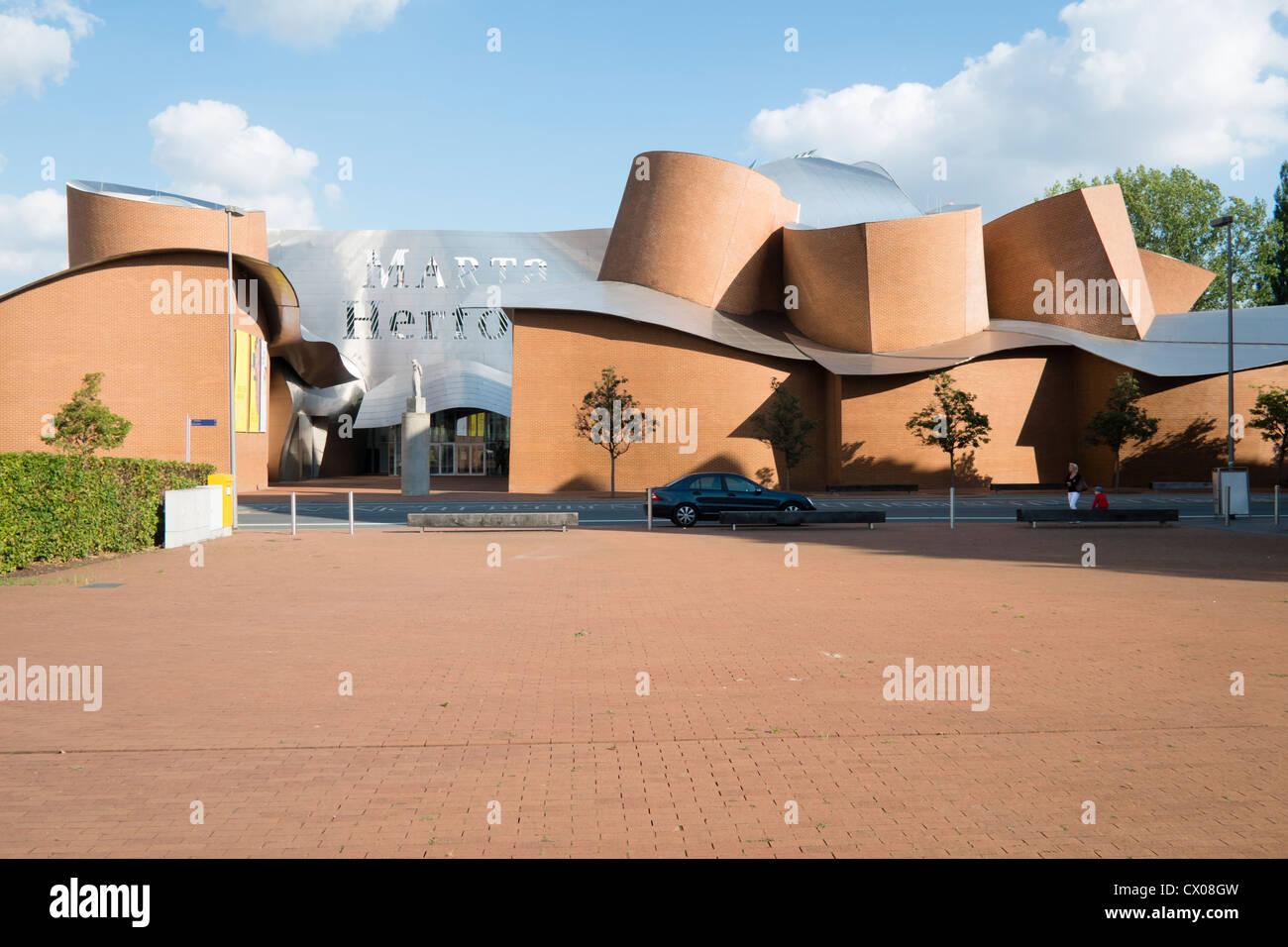 MARTa museo de arte y diseño contemporáneo , Herford, Renania del Norte-Westfalia, el arquitecto Frank Gehry Foto de stock