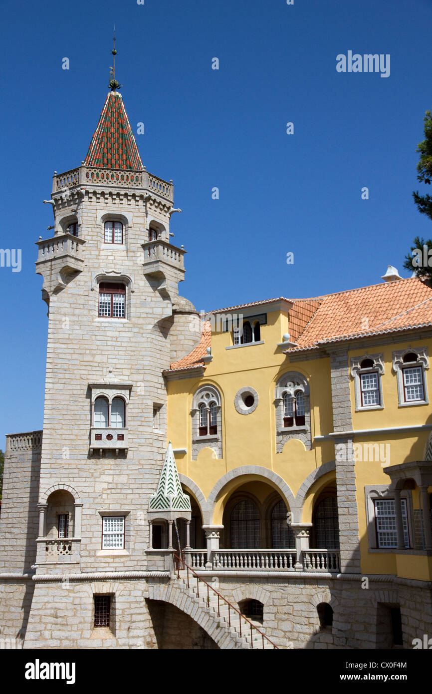 Museu (anteriormente el Palácio dos) Condes de Castro Guimarães ( Museum ), Cascais, Estoril, Costa de Lisboa, Extremadura, Portugal. Foto de stock