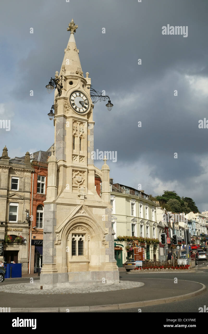 La Mallock Memorial Clock Tower en Torquay, Devon, Inglaterra. Construido en 1902. Foto de stock