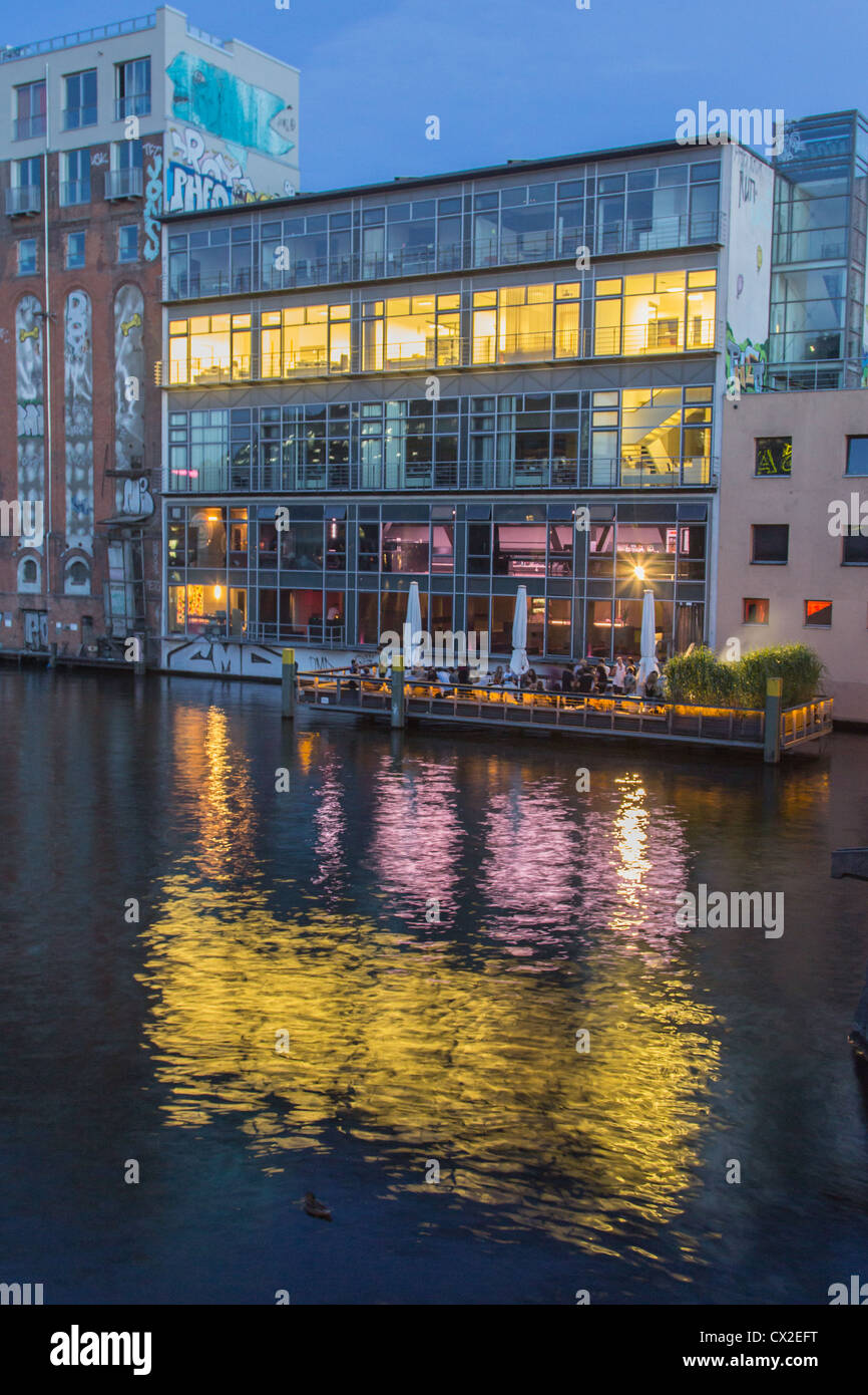 Watergate club en el río Spree en Kreuzberg, Berlín, Alemania Fotografía de stock Alamy