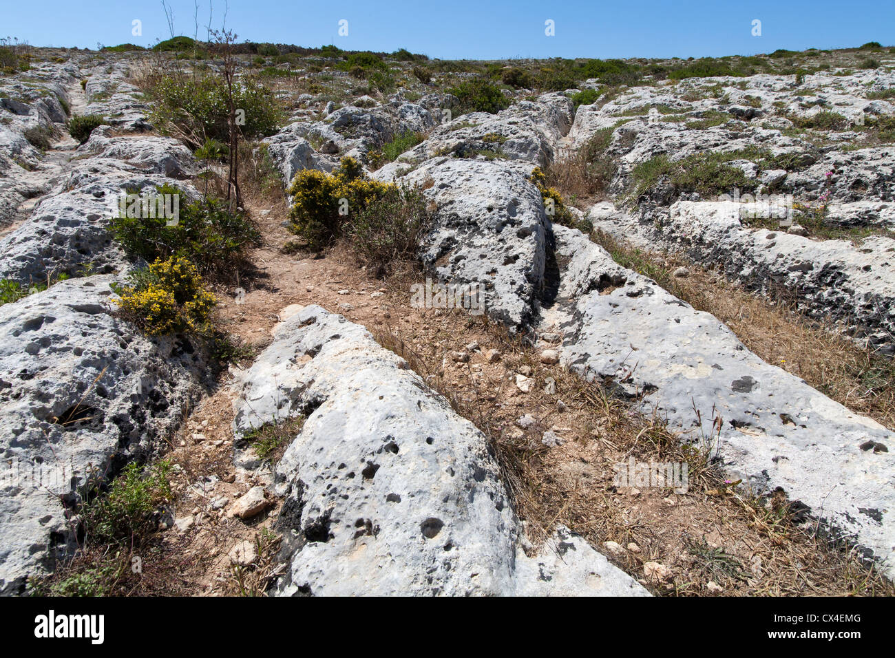 El misterioso carrito roderas en Clapham Junction, Isla de Malta, el Mar Mediterráneo Foto de stock