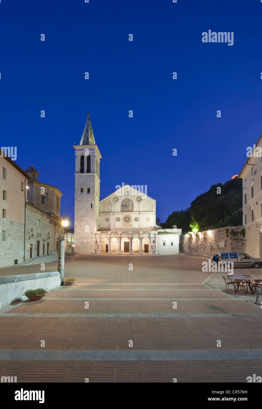 Europa, Italia, Umbria, Spoleto, el Duomo de Santa Maria Assunta Foto de stock