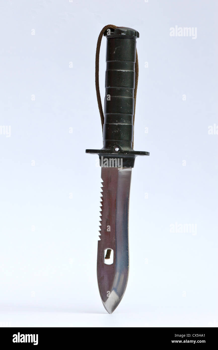 Funda estilo supervivencia cuchillo Foto de stock